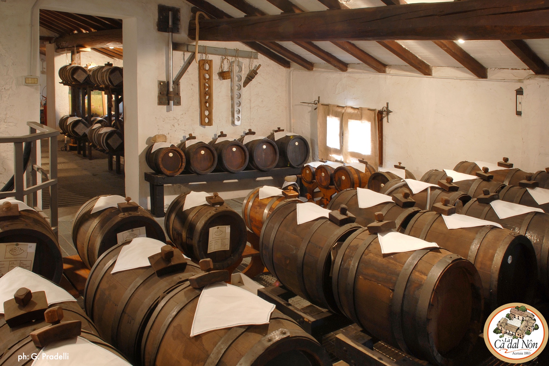 vinaigre-balsamique-traditionnel-de-modene